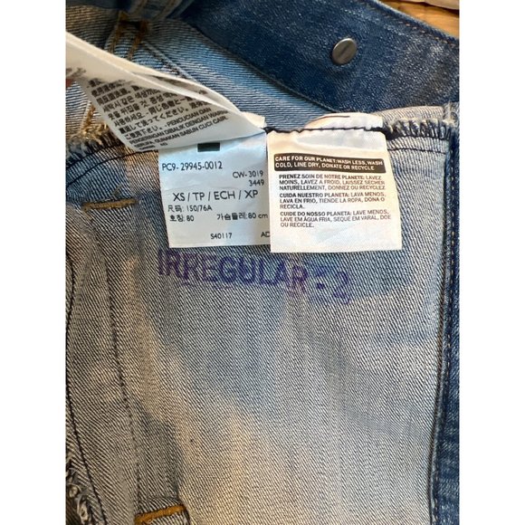 Levi Blue Jean Denim Jacket Womens Extra Small Medium Wash Trucker Boho - Picture 7 of 7